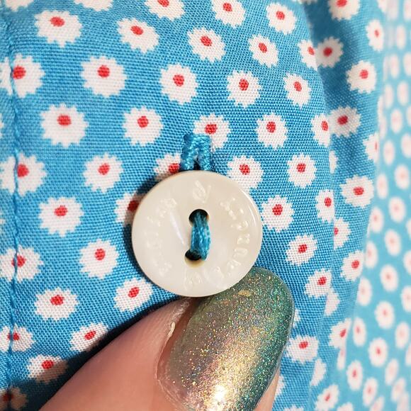 English Laundry Mini Daisy Button Down Shirt Women's 2 Light Blue Office Work - Picture 3 of 10